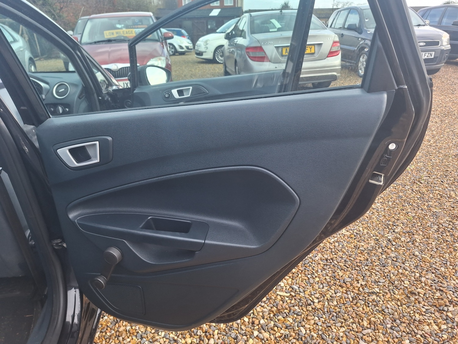 Used Ford Fiesta 2012 for sale - 77629416: Photo 9