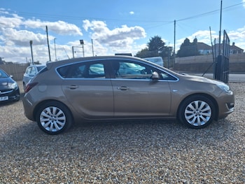 Used Vauxhall Astra 2014 for sale - 79320735: Photo