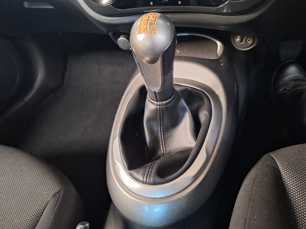 Used Nissan Juke 2010 for sale - 74025468: Photo 5