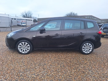 Used Vauxhall Zafira 2016 for sale - 76918079: Photo