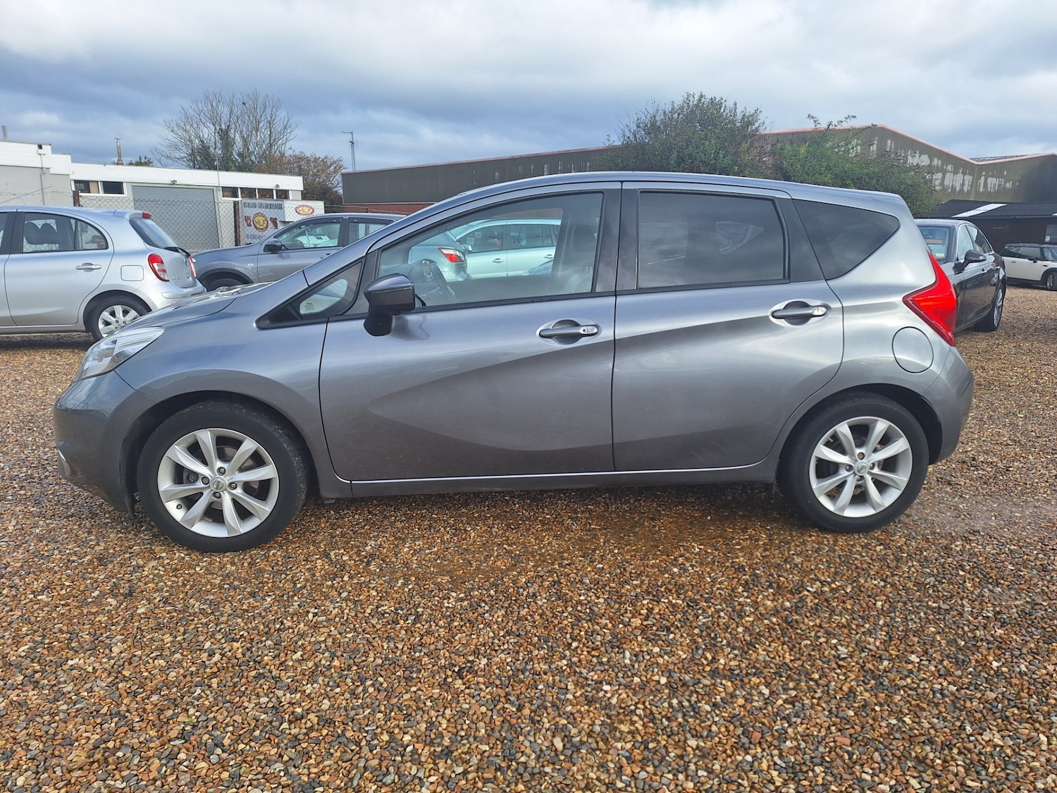 Used Nissan Note 2016 for sale - 76374390: Photo 1