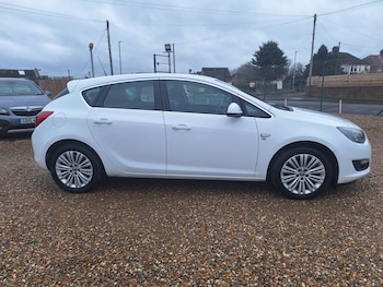 Used Vauxhall Astra 2014 for sale - 77872971: Photo