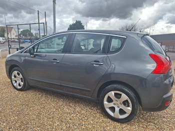 Used Peugeot 3008 2013 for sale - 75673719: Photo