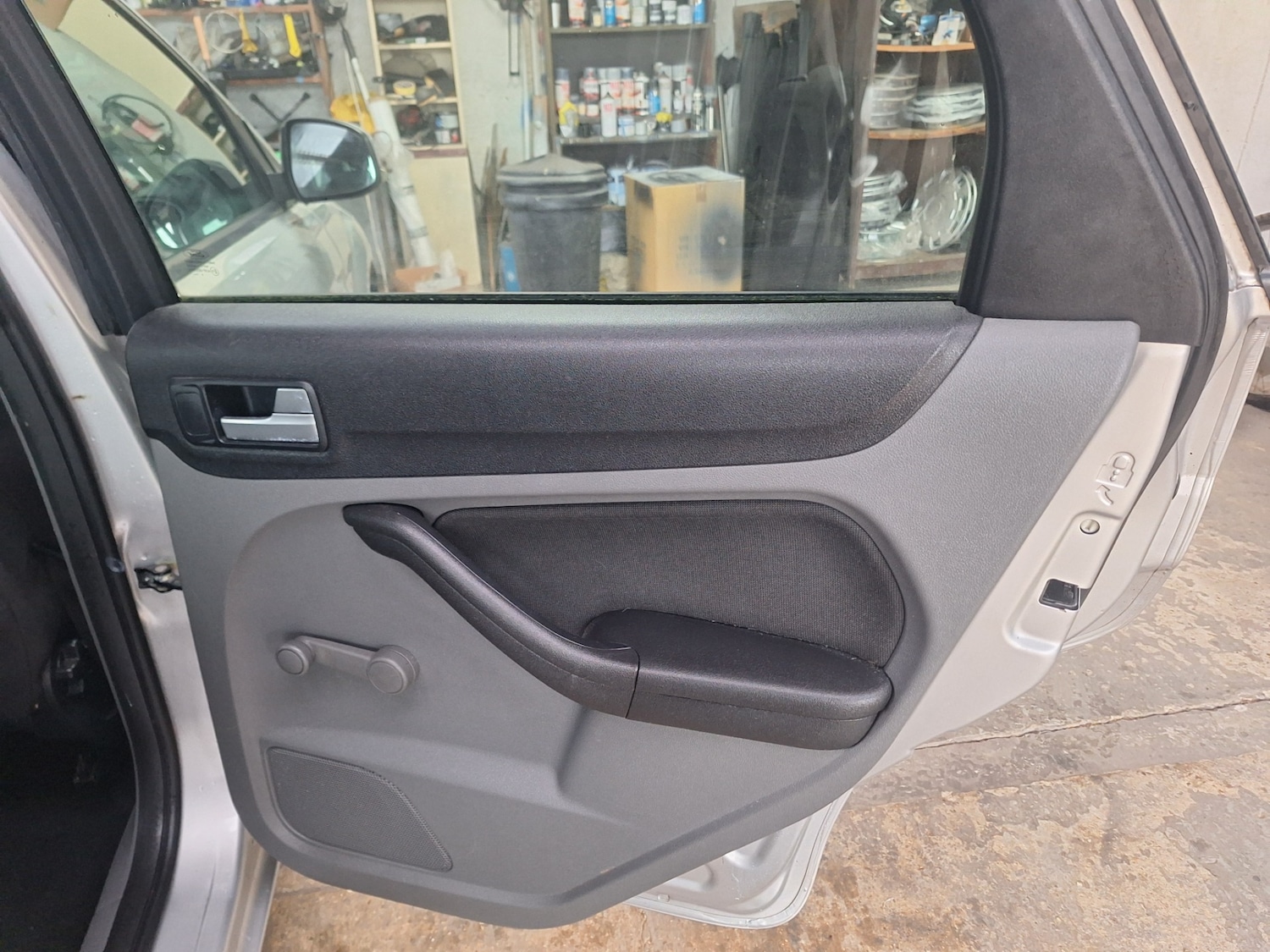 Used Ford Focus 2009 for sale - 77460835: Photo 11