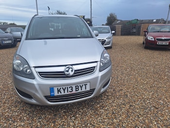 Used Vauxhall Zafira 2013 for sale - 76131083: Photo 2