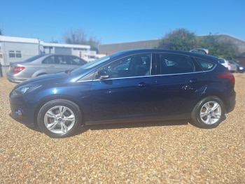 Used Ford Focus 2011 for sale - 75595455: Photo