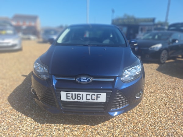 Used Ford Focus 2011 for sale - 75595455: Photo 2