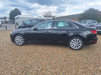 Used Audi A4 2017 for sale - 76091635: Photo