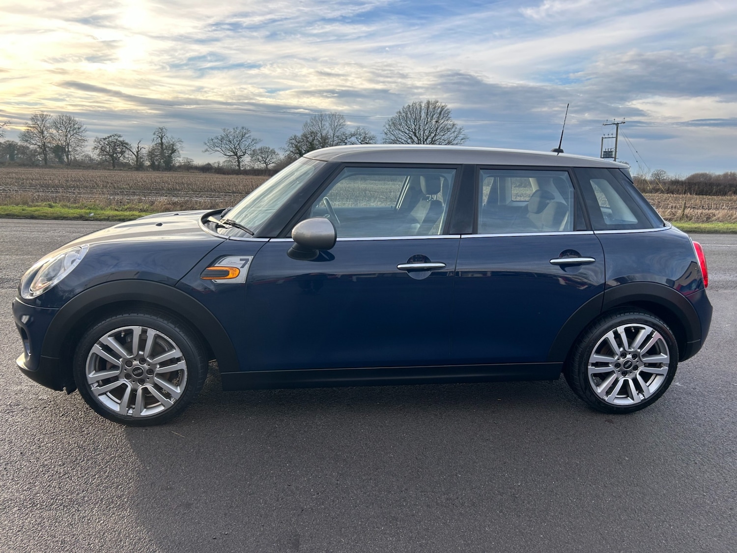 Used MINI Hatch 2017 for sale - 77207216: Photo 3