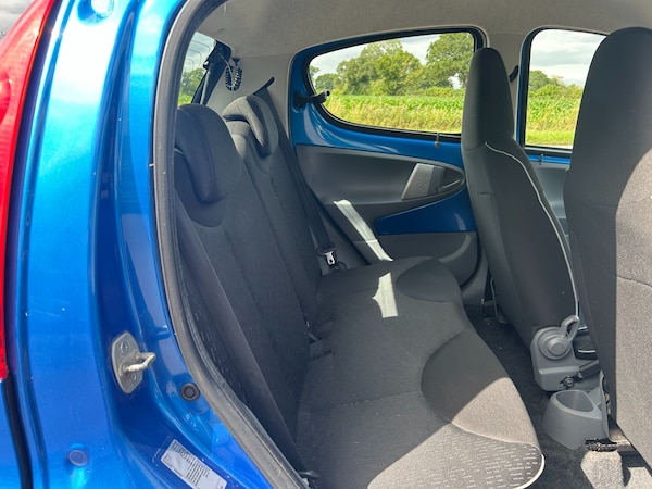 Used Peugeot 107 2011 for sale - 75274105: Photo 7