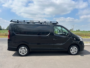 Used Renault Trafic 2018 for sale - 79478654: Photo