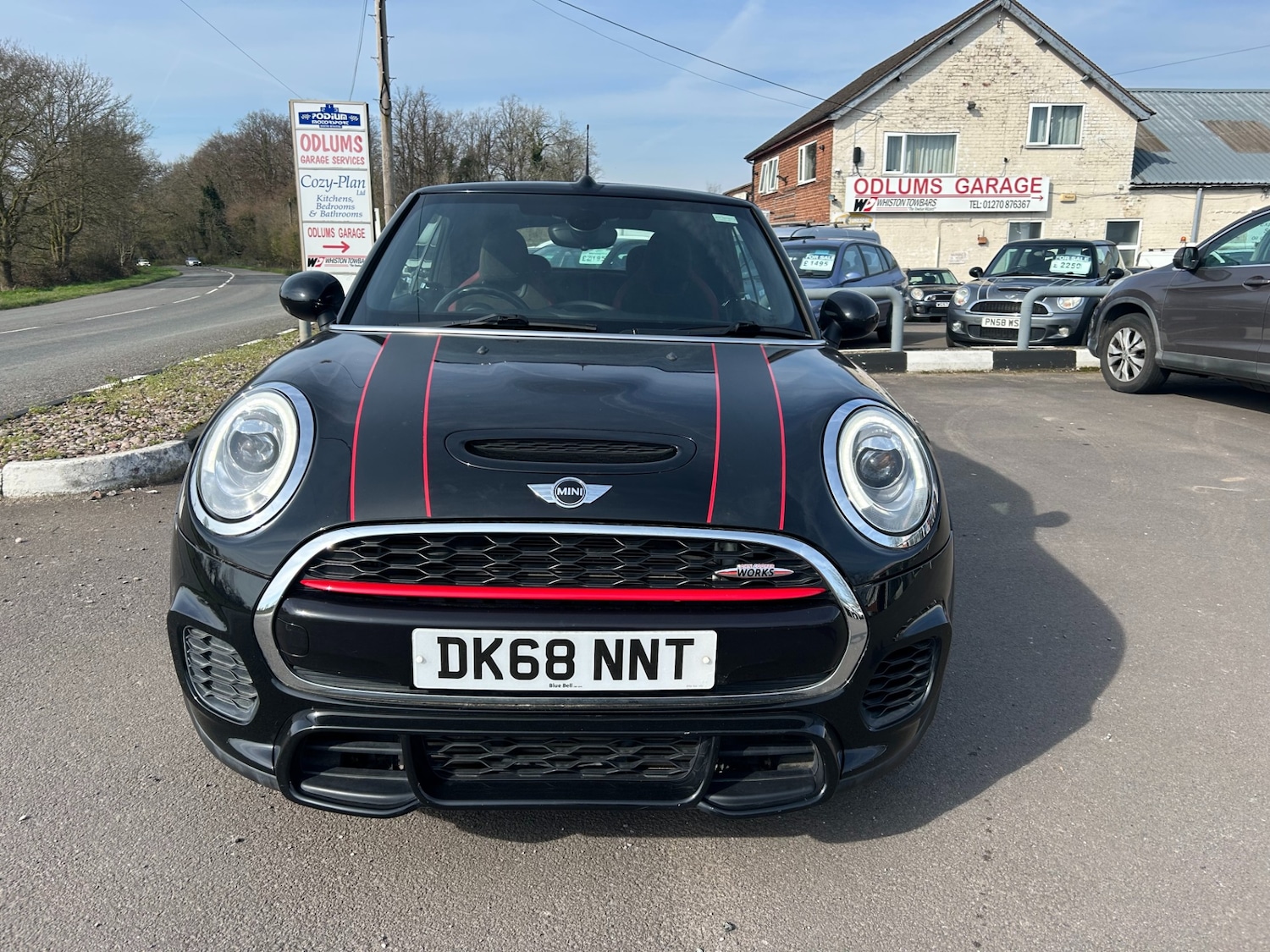 Used MINI Convertible 2019 for sale - 77963756: Photo 2