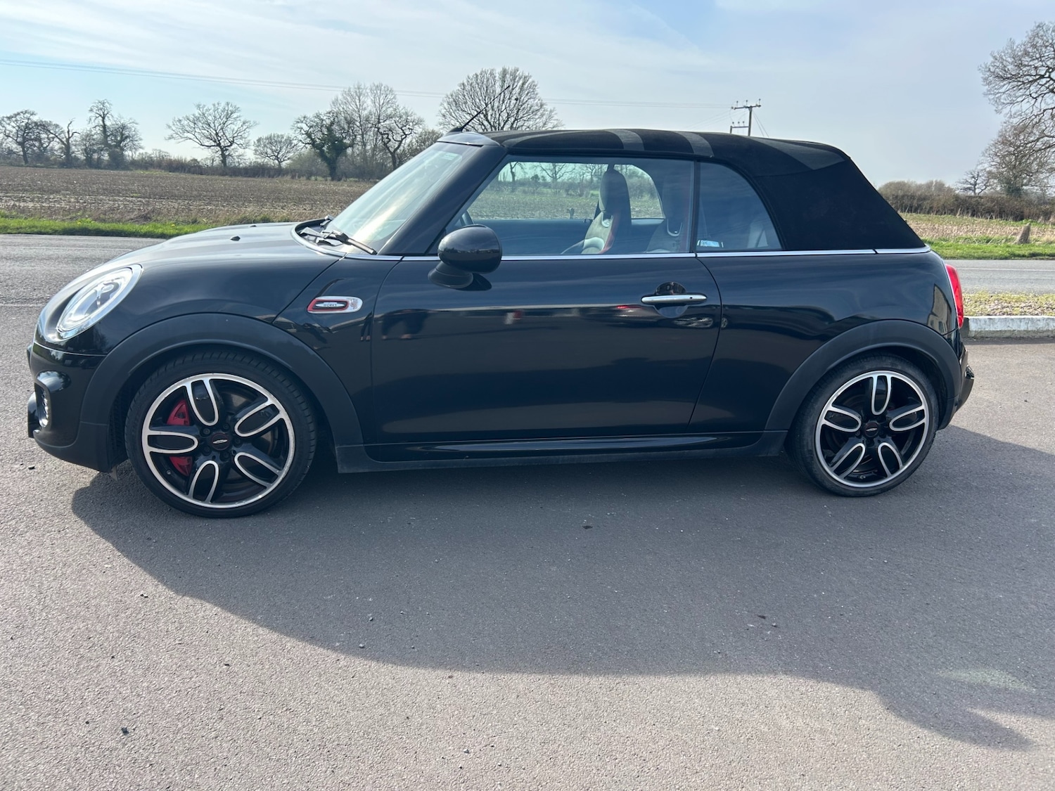 Used MINI Convertible 2019 for sale - 77963756: Photo 3