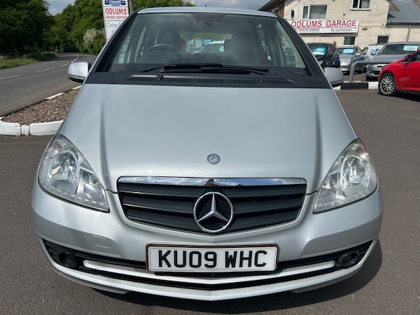 Used Mercedes-Benz A-Class 2009 for sale - 74579270: Photo 2