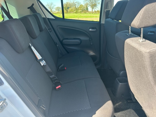 Used Suzuki Splash 2012 for sale - 74263789: Photo 8