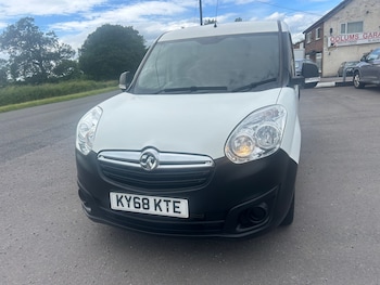 Used Vauxhall Combo 2018 for sale - 78951248: Photo