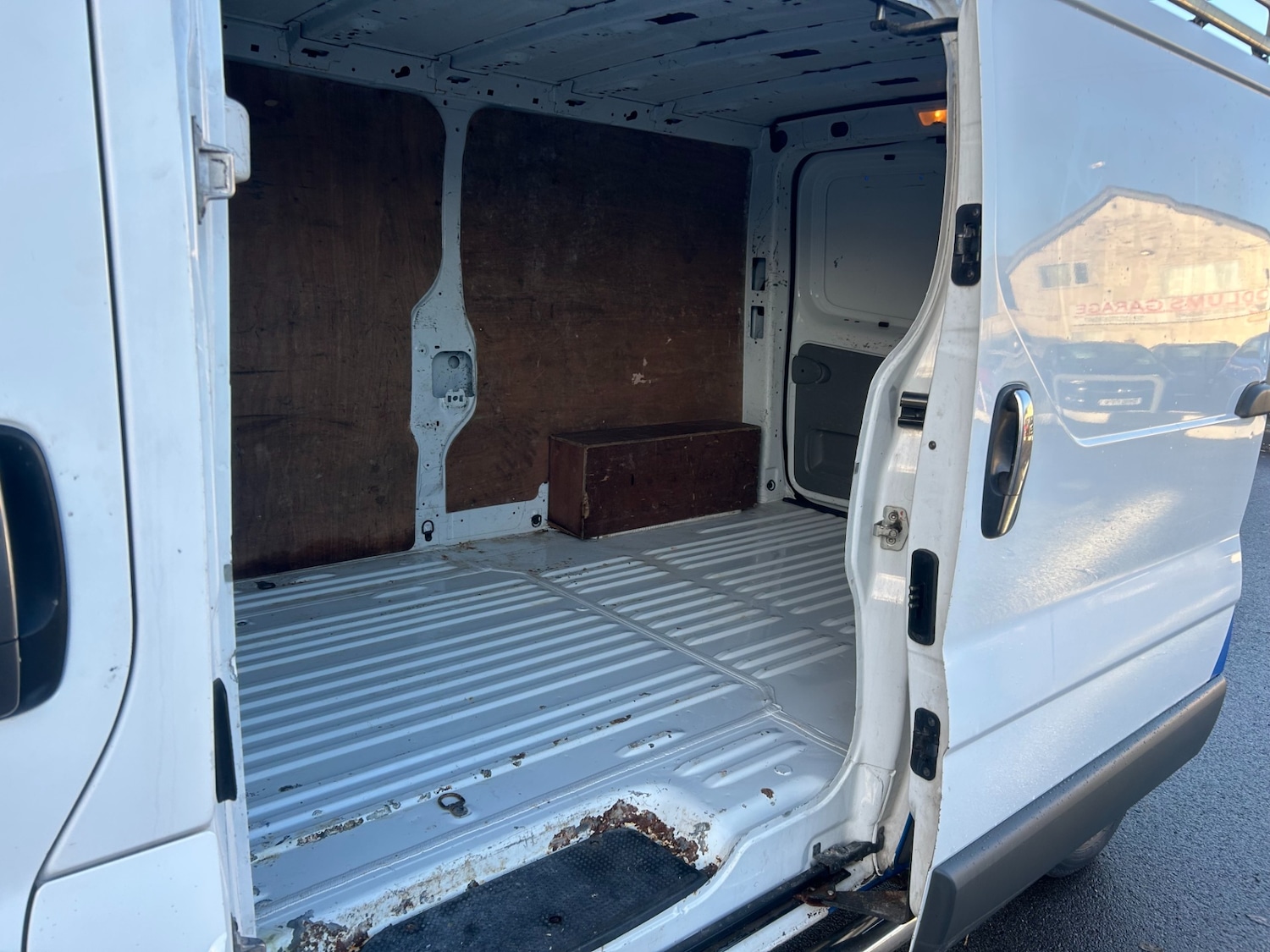 Used Vauxhall Vivaro 2014 for sale - 76765074: Photo 4