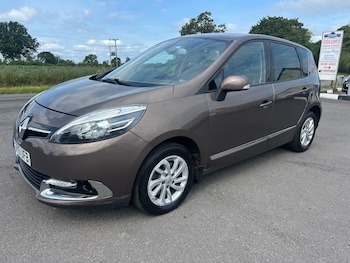 Used Renault Scenic 2015 for sale - 79054050: Photo