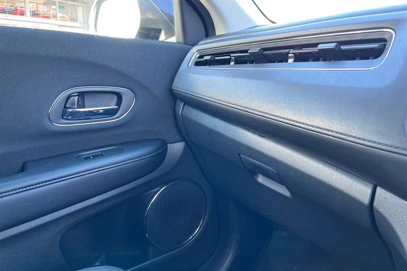 Used Honda HR-V 2019 for sale - 77706464: Photo 24