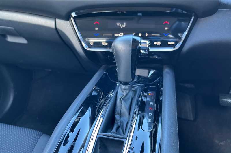 Used Honda HR-V 2019 for sale - 77706464: Photo 25