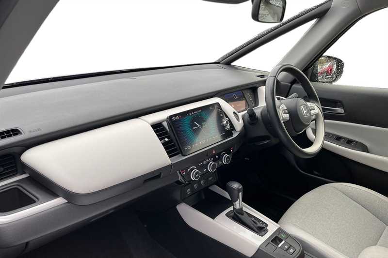 Used Honda Jazz 2022 for sale - 76773620: Photo 2