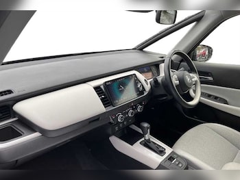 Used Honda Jazz 2022 for sale - 76773620: Photo