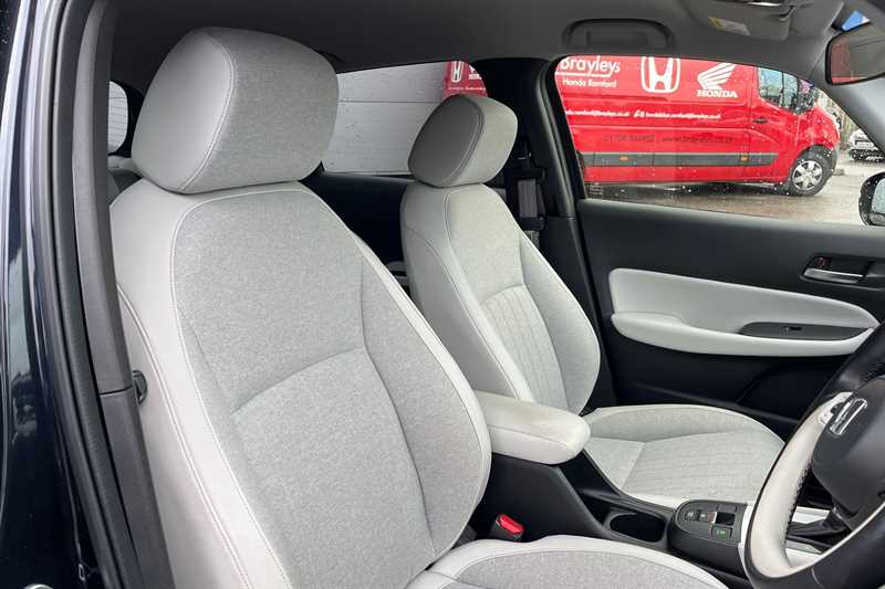 Used Honda Jazz 2022 for sale - 76773620: Photo 30