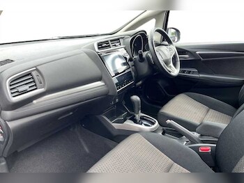 Used Honda Jazz 2018 for sale - 78831502: Photo