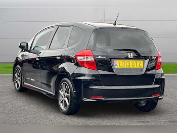 Used Honda Jazz 2013 for sale - 76587213: Photo