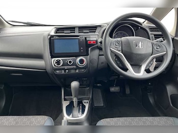 Used Honda Jazz 2017 for sale - 78117969: Photo