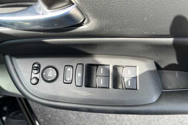 Used Honda Jazz 2023 for sale - 75554795: Photo 18