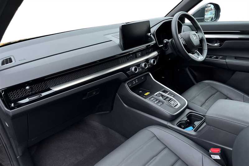 Used Honda CR-V 2024 for sale - 76598025: Photo 2