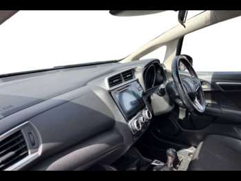 Used Honda Jazz 2018 for sale - 74880392: Photo