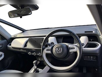 Used Honda Jazz 2021 for sale - 76062419: Photo