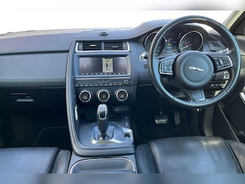 Used Jaguar E-Pace 2018 for sale - 77979164: Photo