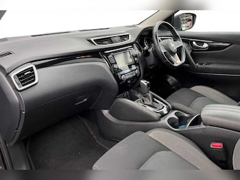 Used Nissan Qashqai 2021 for sale - 77899053: Photo