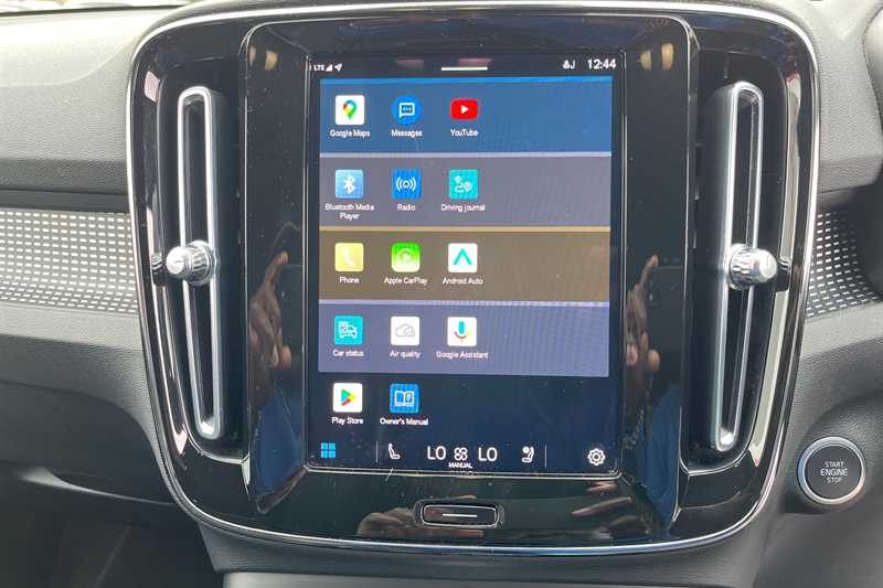 Used Volvo XC40 2023 for sale - 76251787: Photo 14