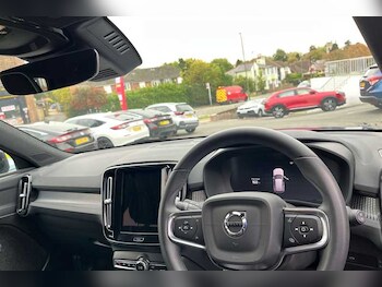 Used Volvo XC40 2023 for sale - 76251787: Photo