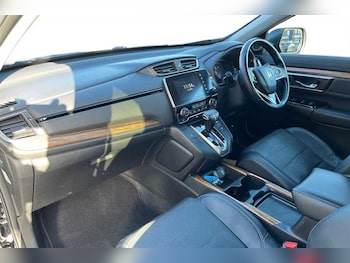 Used Honda CR-V 2019 for sale - 76754864: Photo