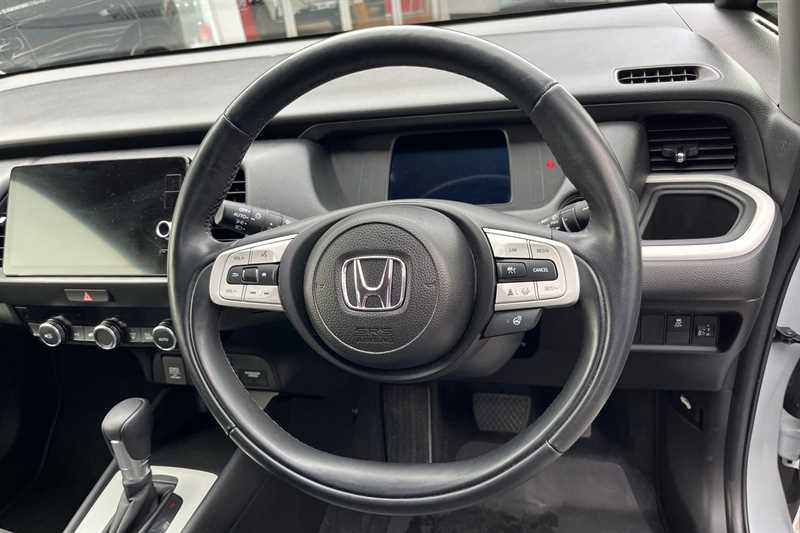 Used Honda Jazz 2023 for sale - 76140681: Photo 13