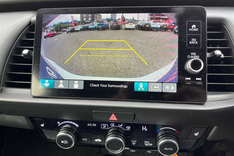 Used Honda Jazz 2023 for sale - 76140681: Photo 16