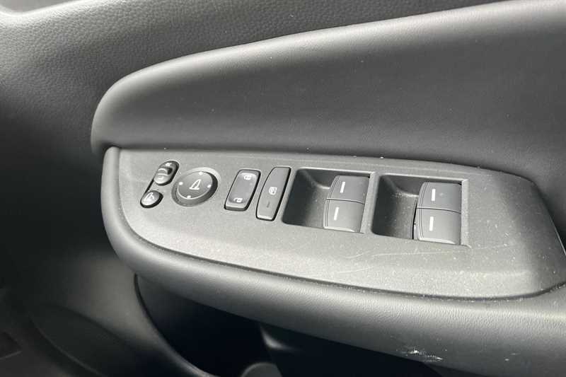 Used Honda Jazz 2023 for sale - 76773563: Photo 18