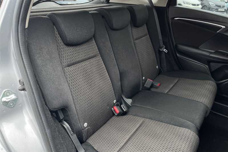 Used Honda Jazz 2019 for sale - 77726309: Photo 26