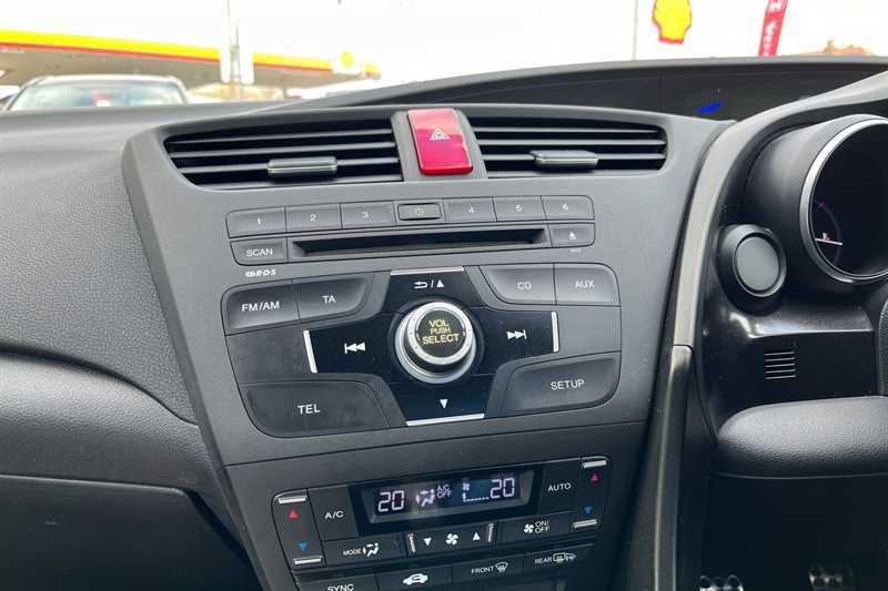 Used Honda Civic for sale - 78118016: Photo 16