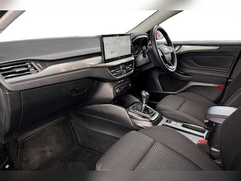 Used Ford Focus 2023 for sale - 78406742: Photo