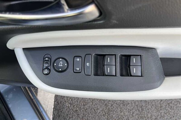 Used Honda Jazz 2022 for sale - 76315861: Photo 18
