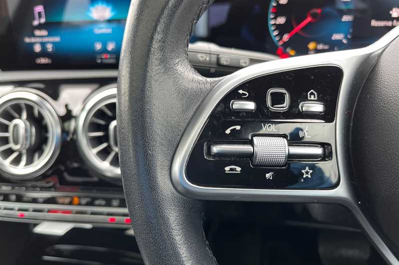 Used Mercedes-Benz A-Class 2018 for sale - 77307885: Photo 17