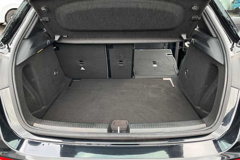 Used Mercedes-Benz A-Class 2018 for sale - 77307885: Photo 21