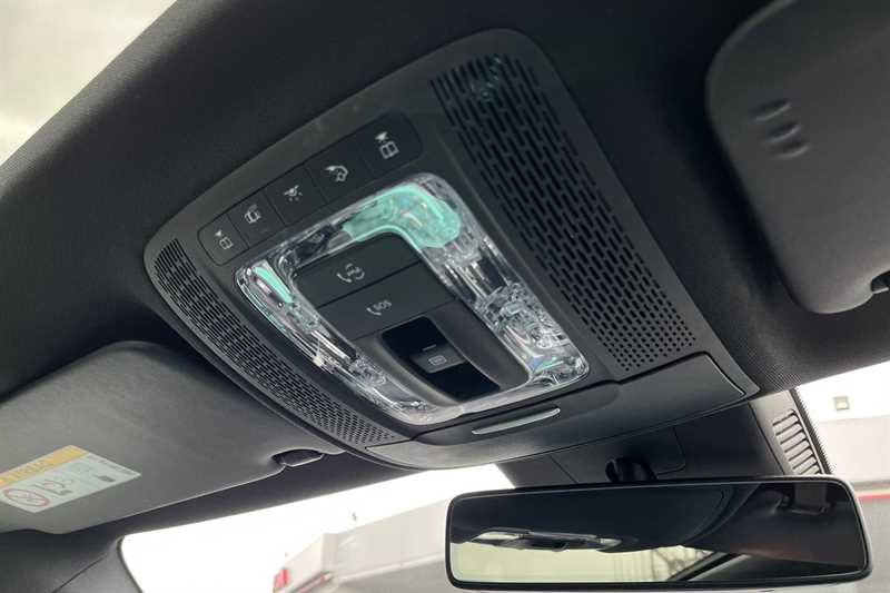 Used Mercedes-Benz A-Class 2018 for sale - 77307885: Photo 32