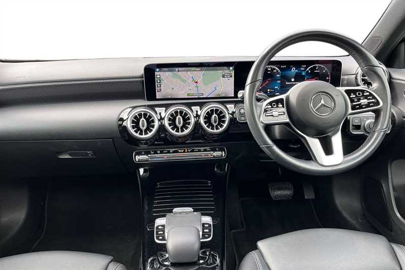 Used Mercedes-Benz A-Class 2018 for sale - 77307885: Photo 4